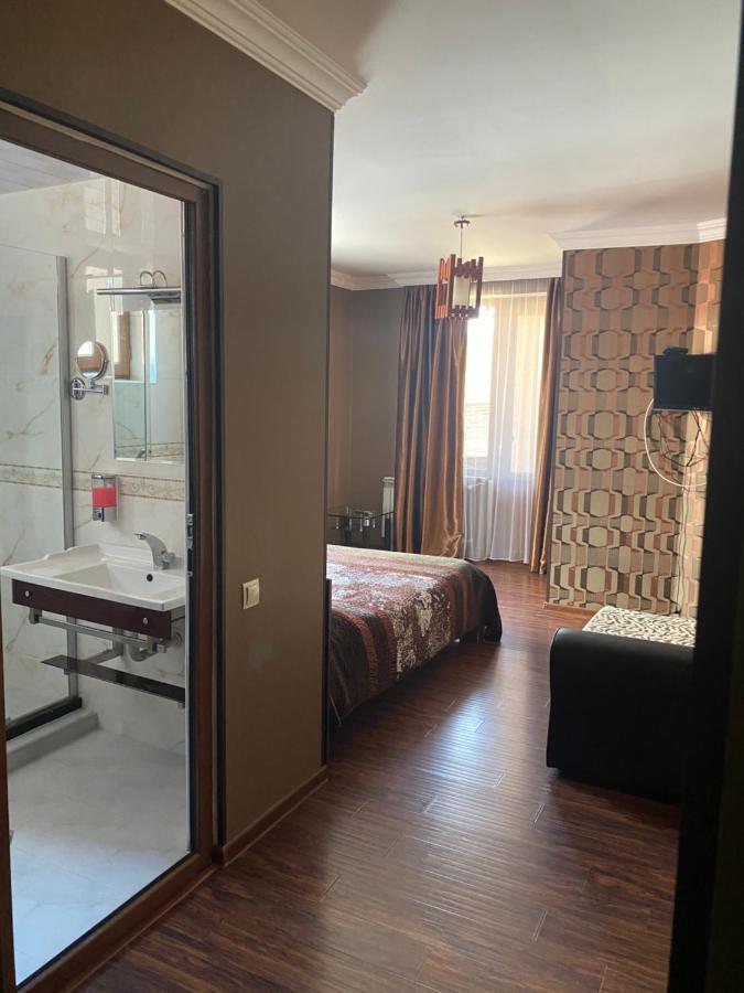 Amadeus Hotel Bakuriani Eksteriør billede